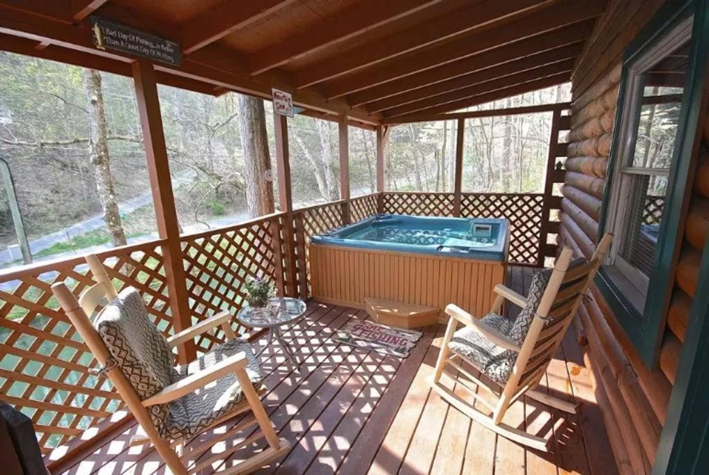 The Fishing Hole Cabin - Sage Vacations Gatlinburg Exteriör bild