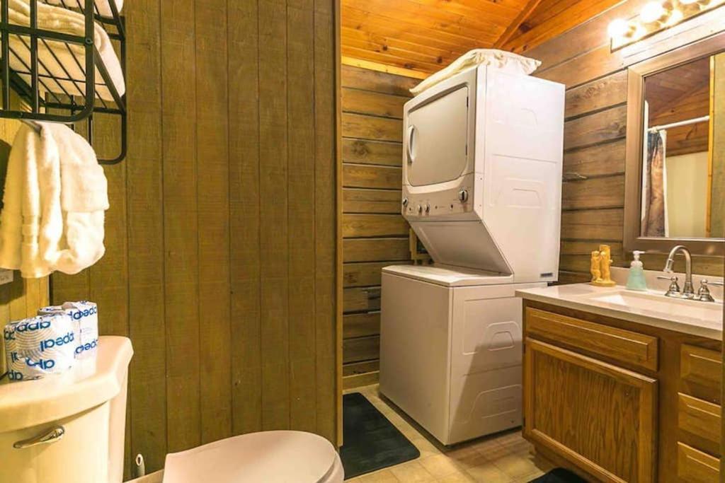 The Fishing Hole Cabin - Sage Vacations Gatlinburg Exteriör bild
