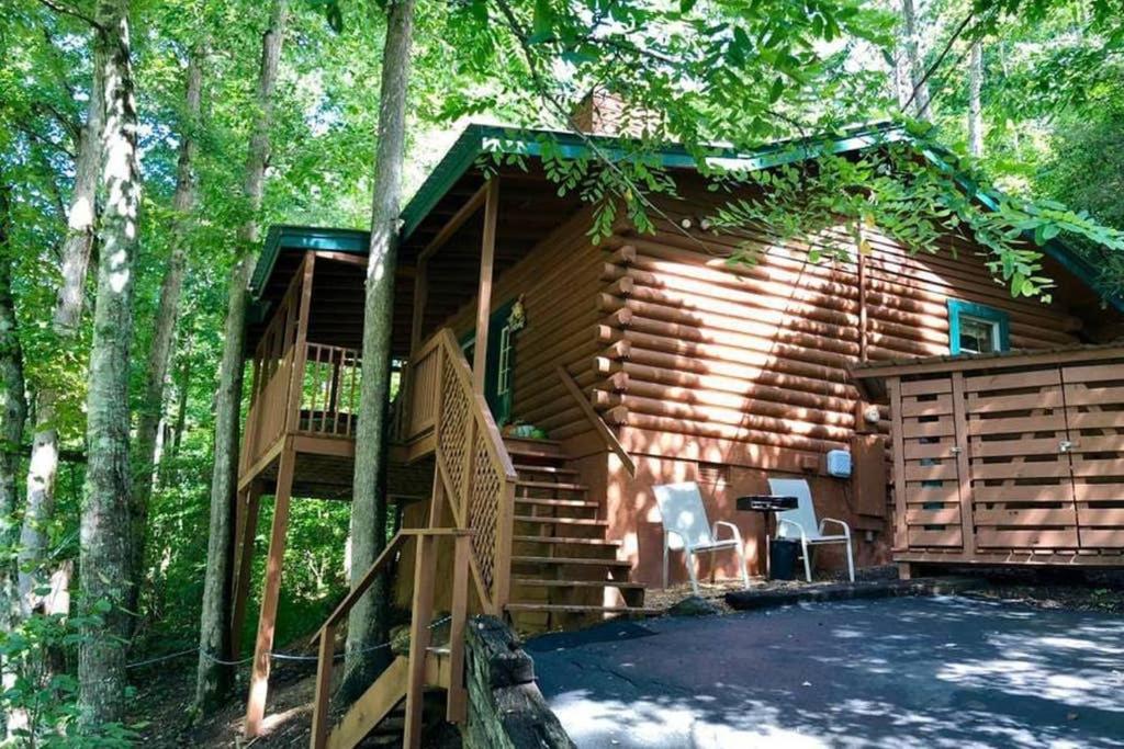 The Fishing Hole Cabin - Sage Vacations Gatlinburg Exteriör bild